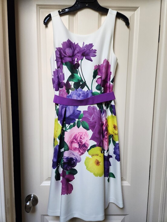 dressbarn Dresses & Skirts - Dressbarn White & Purple Floral Sleeveless Scuba Fit & Flare Dress, Sz 4